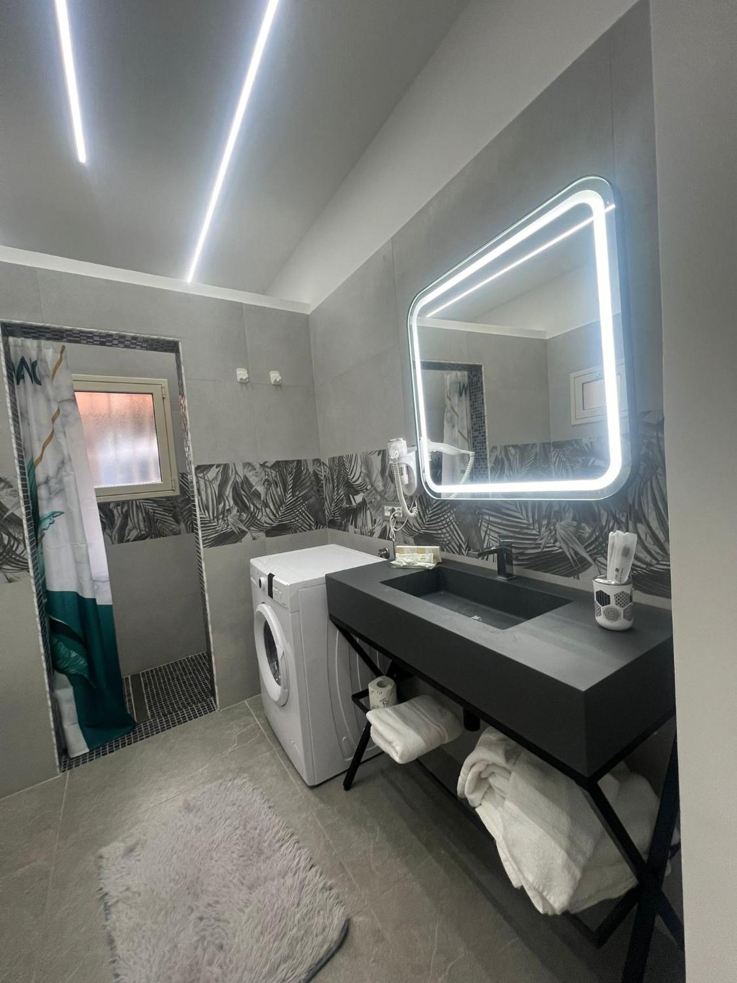 Trinacriahome Catania-Fontanarossai nemzetközi repülőtér Kültér fotó