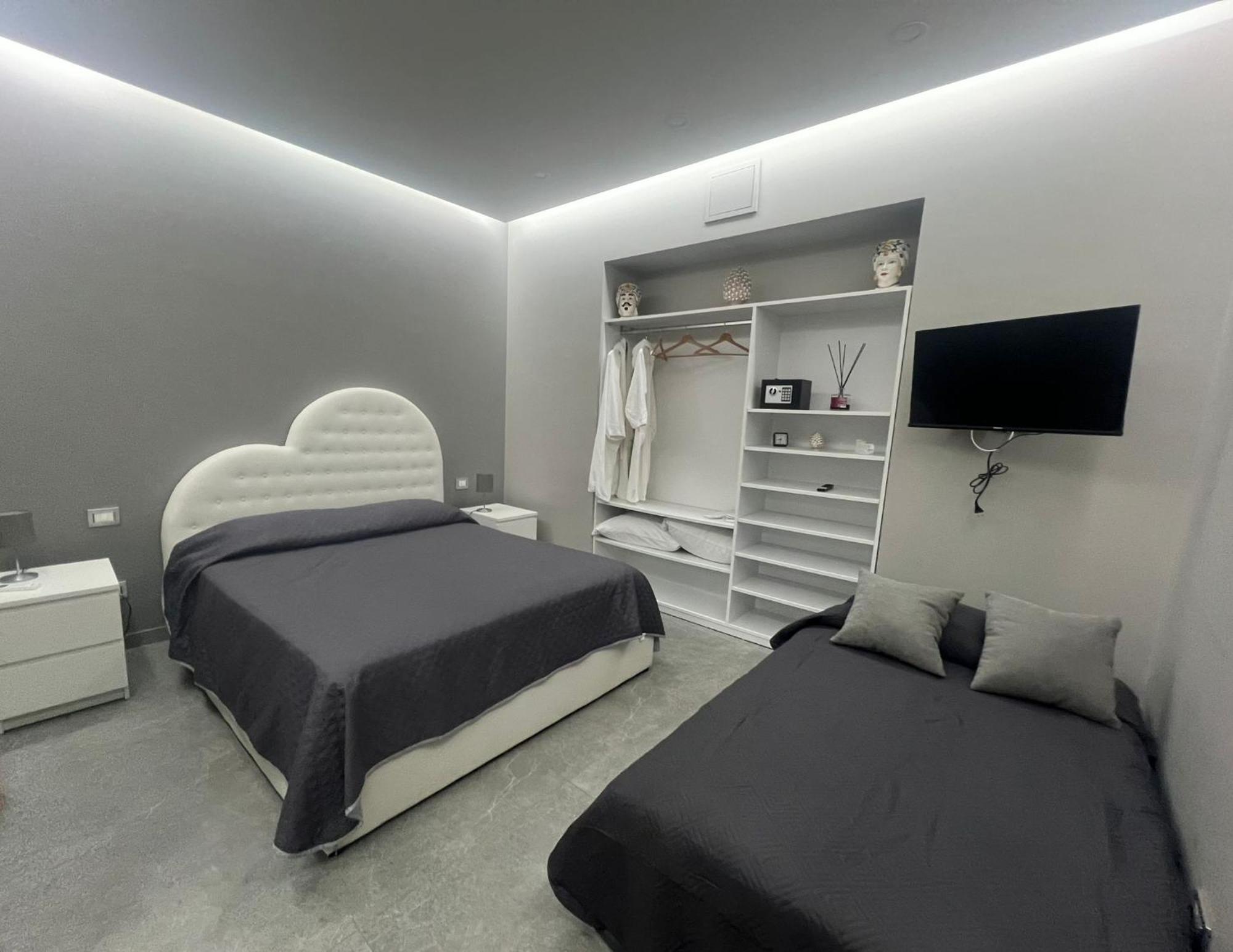 Trinacriahome Catania-Fontanarossai nemzetközi repülőtér Kültér fotó